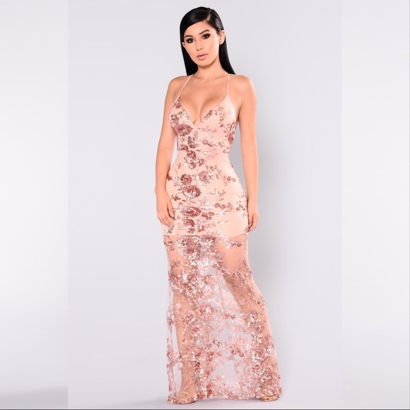 Rose gold sparkly sexy long dress - Picture 2 of 3